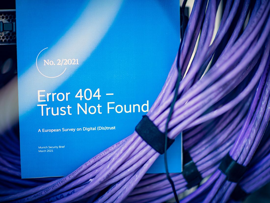 Munich Security Brief | Error 404 – Trust Not Found | A European Survey on Digital (Dis)trust Cover of the Munich Security Brief "Error 404 – Trust Not Found"