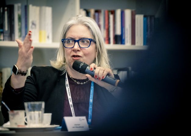 Erin Sikorsky spricht beim MSC High-Level Breakfast 2025